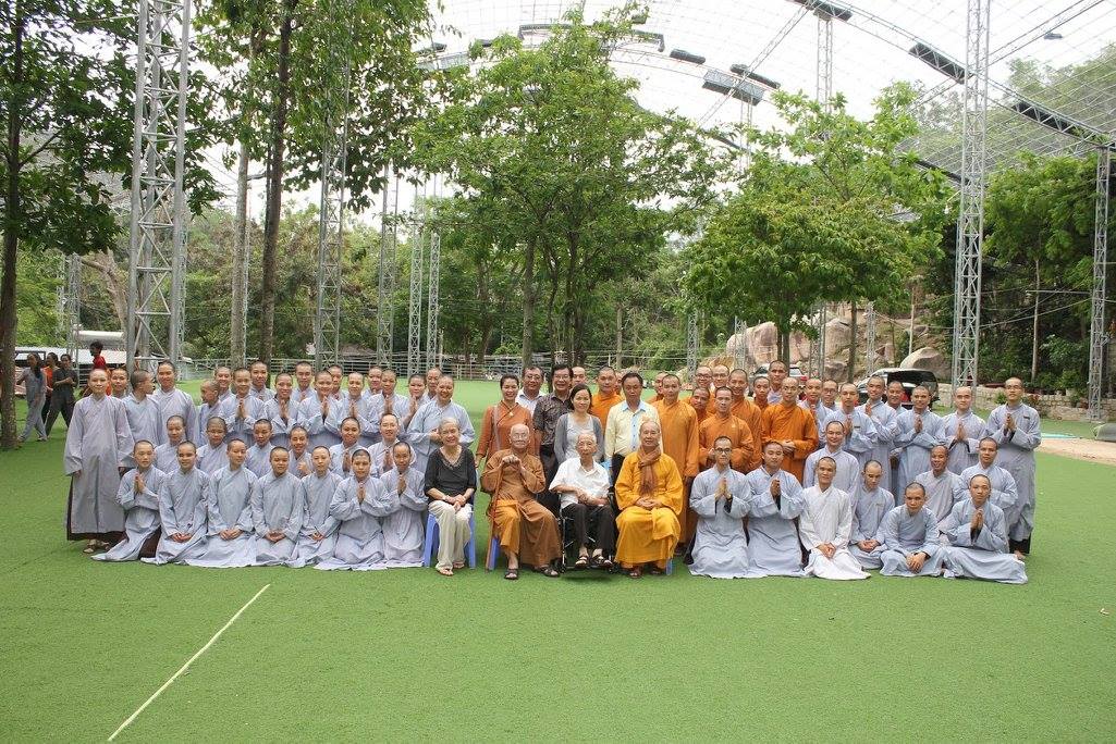 Chuyến viếng thăm lịch sử