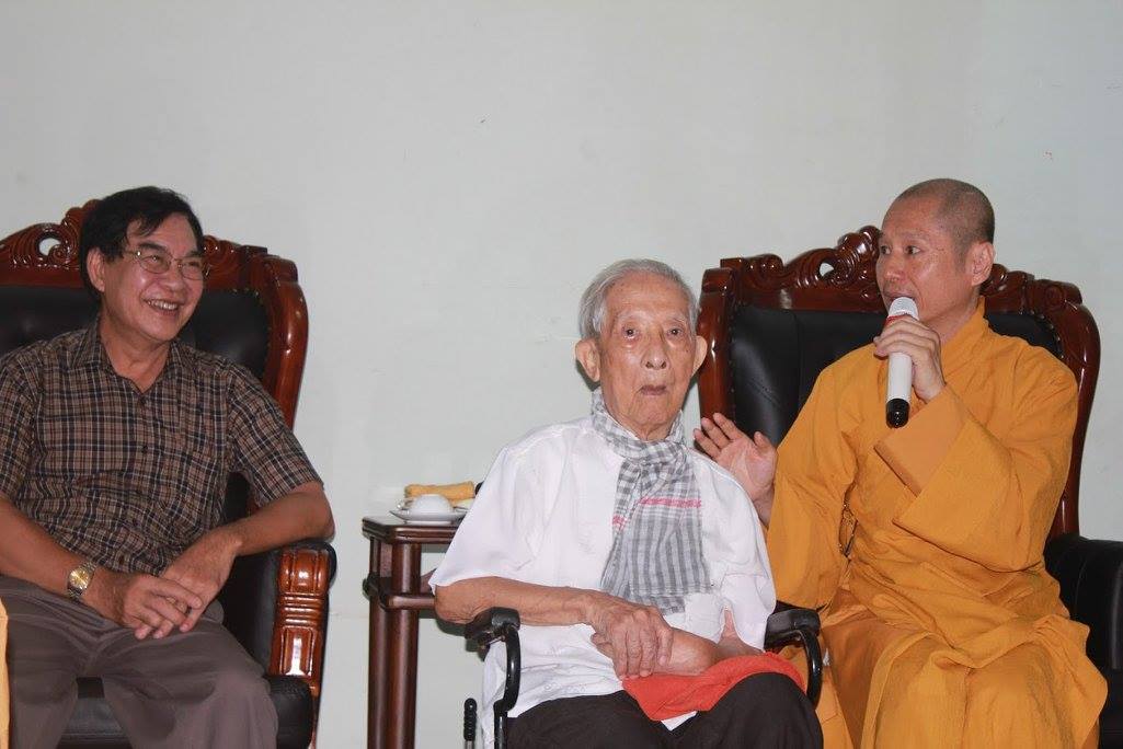 Chuyến viếng thăm lịch sử