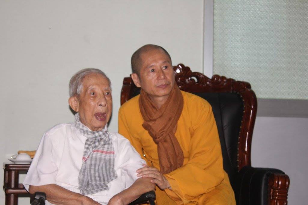 Chuyến viếng thăm lịch sử