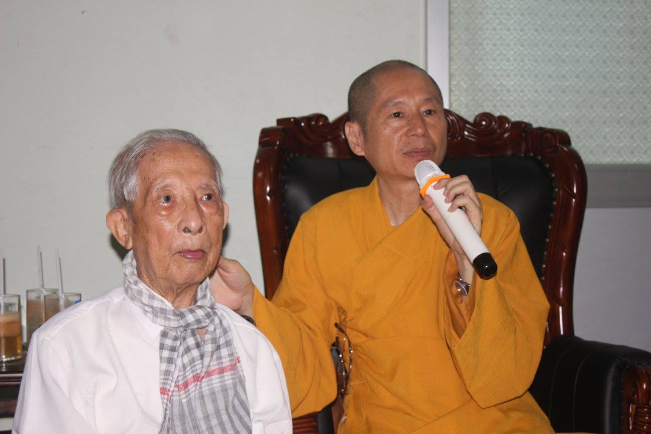 Chuyến viếng thăm lịch sử