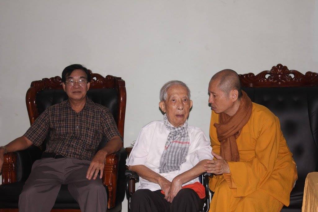 Chuyến viếng thăm lịch sử