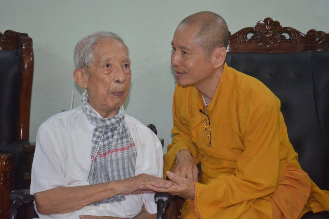 Chuyến viếng thăm lịch sử