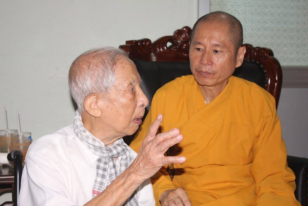 Chuyến viếng thăm lịch sử