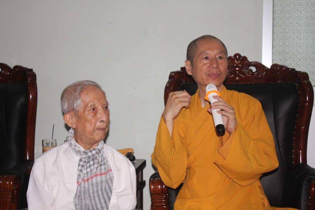 Chuyến viếng thăm lịch sử