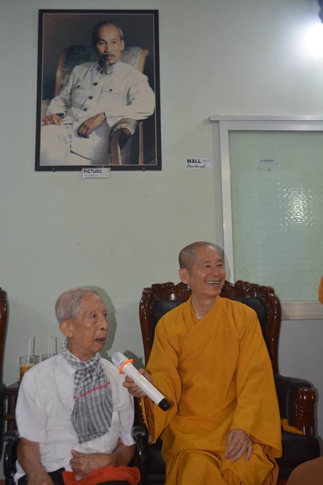Chuyến viếng thăm lịch sử