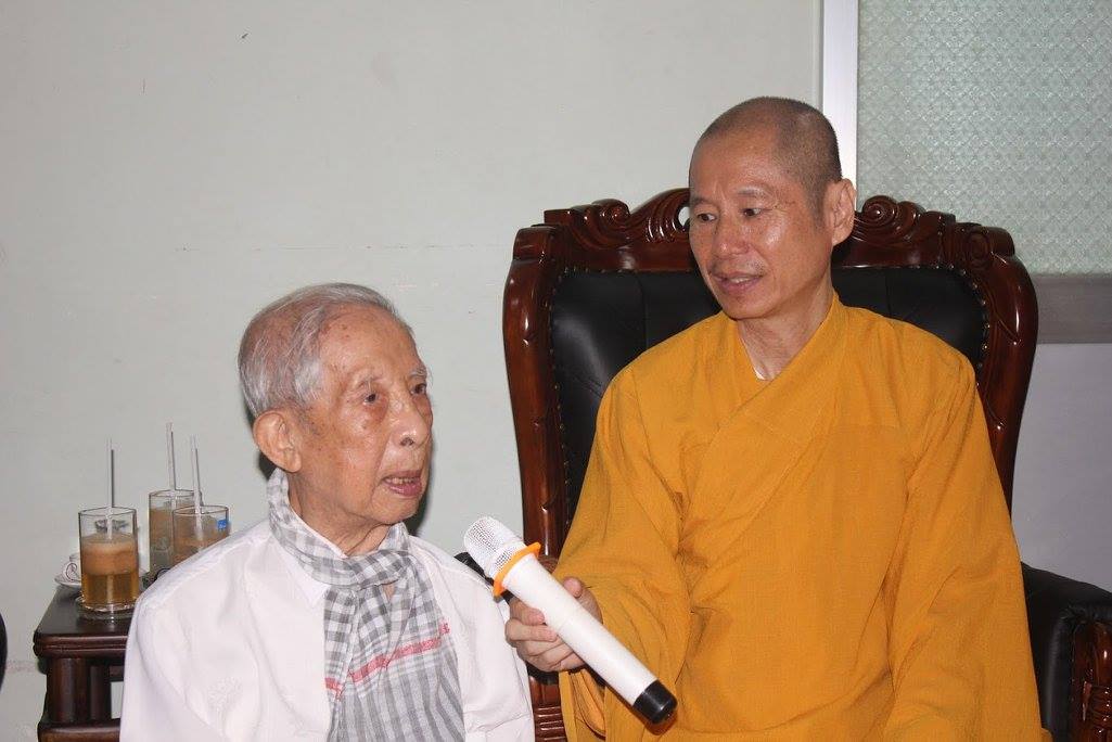Chuyến viếng thăm lịch sử