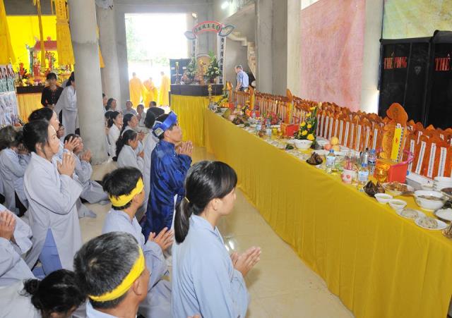 Tiểu Sử Cố Thượng Tọa Thích Chiếu Phong- Trụ Trì Chùa Hưng Thạnh