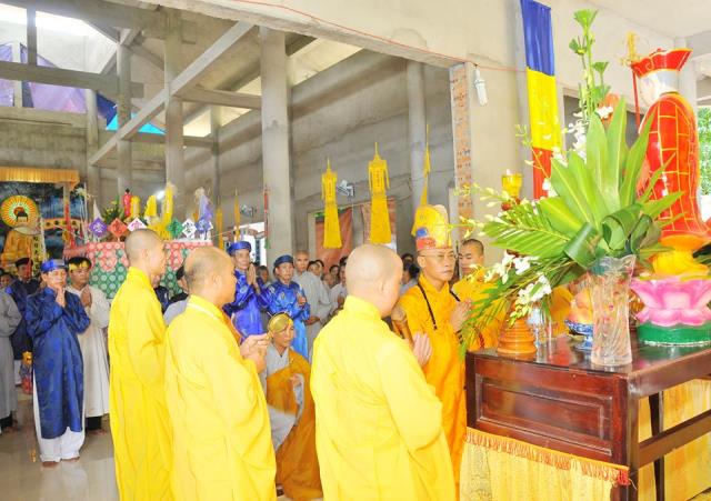 Tiểu Sử Cố Thượng Tọa Thích Chiếu Phong- Trụ Trì Chùa Hưng Thạnh