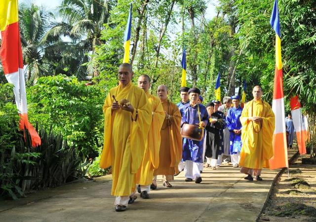 Tiểu Sử Cố Thượng Tọa Thích Chiếu Phong- Trụ Trì Chùa Hưng Thạnh
