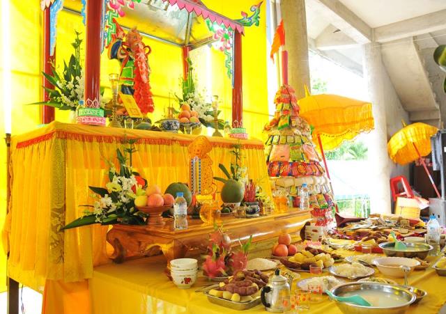 Tiểu Sử Cố Thượng Tọa Thích Chiếu Phong- Trụ Trì Chùa Hưng Thạnh