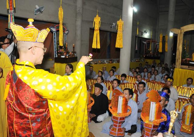 Tiểu Sử Cố Thượng Tọa Thích Chiếu Phong- Trụ Trì Chùa Hưng Thạnh