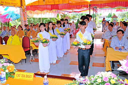 Gia Lai: Đại Hội Đại Biểu Phật giáo Huyện Đăkpơ lần thứ 3, nhiệm k ỳ 2016-2021