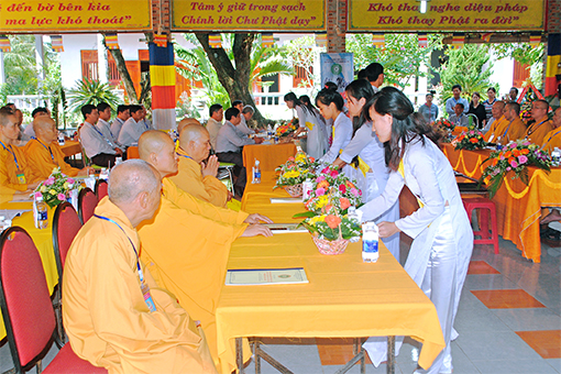 Gia Lai: Đại Hội Đại Biểu Phật giáo Huyện Đăkpơ lần thứ 3, nhiệm k ỳ 2016-2021