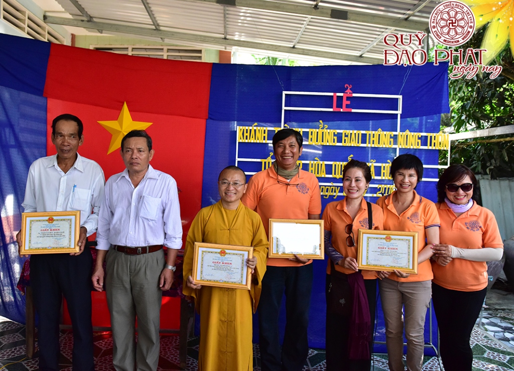 Quỹ Đạo Phật Ngày Nay-Tổng Kết Chương Trình: Lễ Khánh Thành Cầu Đường Và Trao Quà Tại Tiền Giang (C72a)