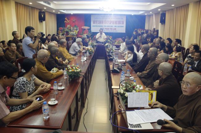 Ni sư Thích Đàm Lan bảo vệ xuất sắc luận án Tiến sĩ