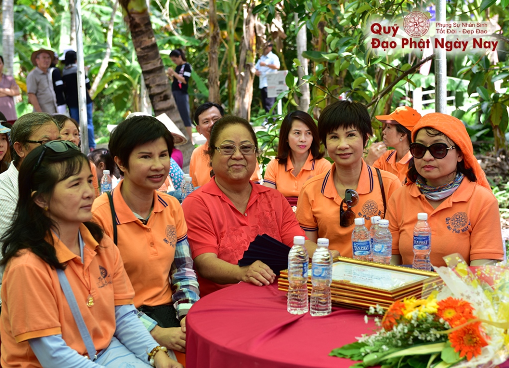 Quỹ Đạo Phật Ngày Nay - Tổng Kết Chương Trình Khánh Thành Cầu Và Trao Quà Tại Bến Tre T7/2016 (C72b)