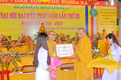 Gia Lai: Đại Hội Đại Biểu Phật giáo Huyện Đăkpơ lần thứ 3, nhiệm k ỳ 2016-2021