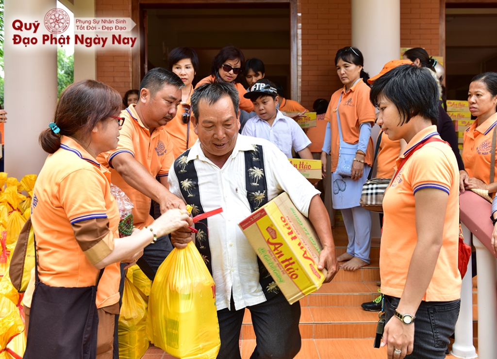 Quỹ Đạo Phật Ngày Nay - Tổng Kết Chương Trình Khánh Thành Cầu Và Trao Quà Tại Bến Tre T7/2016 (C72b)