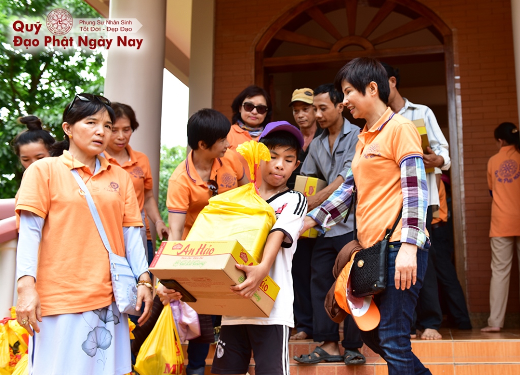 Quỹ Đạo Phật Ngày Nay - Tổng Kết Chương Trình Khánh Thành Cầu Và Trao Quà Tại Bến Tre T7/2016 (C72b)