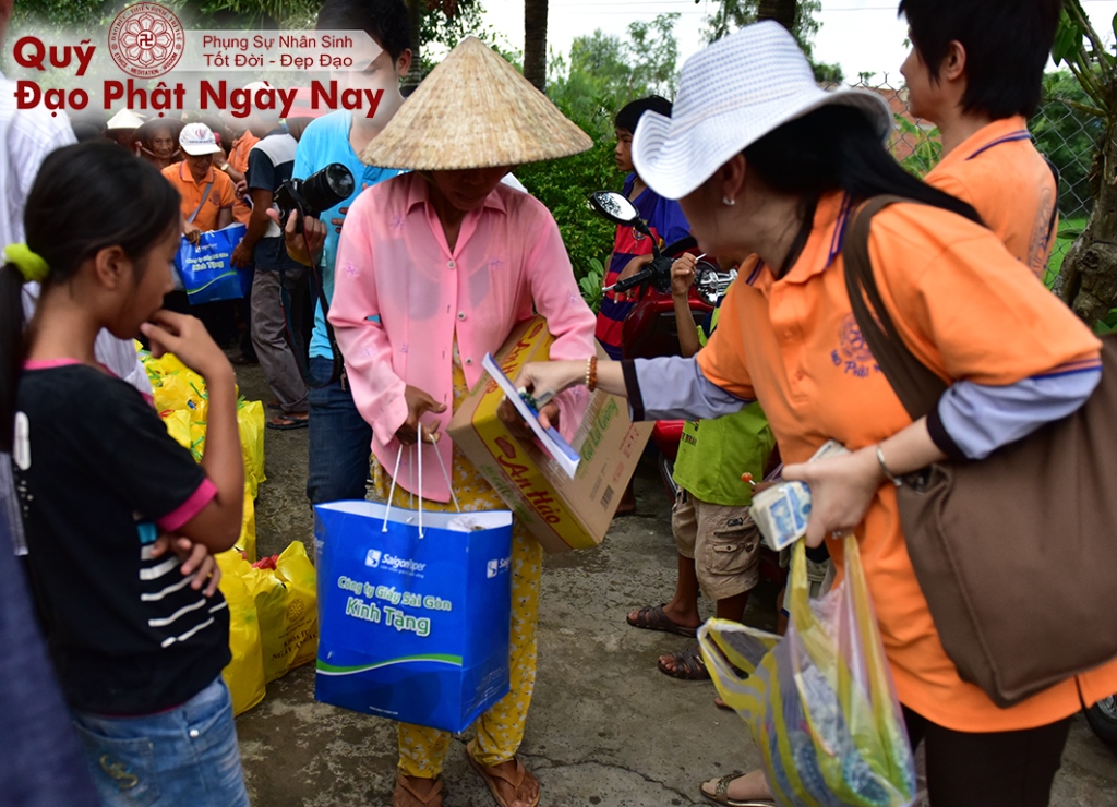Quỹ Đạo Phật Ngày Nay-Tổng Kết Chương Trình: Lễ Khánh Thành Cầu Đường Và Trao Quà Tại Tiền Giang (C72a)