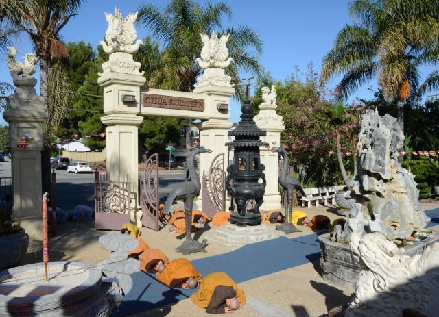 Chùa Đức Viên, San Jose ( Hoa Kỳ ) Tổ Chức Lễ Tam Bộ Nhất Bái Báo Hiếu Phụ Mẫu Năm 2016