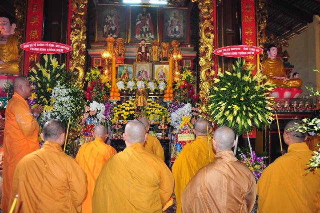 Hòa thượng Thích Trí Quảng quang lâm Tổ đình Linh Nguyên