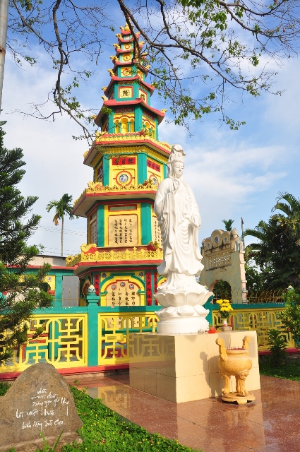 Hòa thượng Thích Trí Quảng quang lâm Tổ đình Linh Nguyên