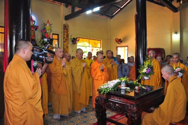 Hòa thượng Thích Trí Quảng quang lâm Tổ đình Linh Nguyên