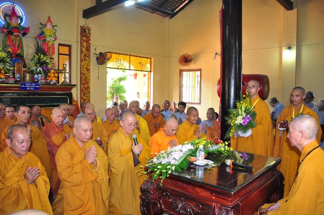 Hòa thượng Thích Trí Quảng quang lâm Tổ đình Linh Nguyên