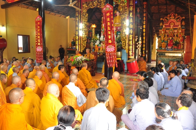 Hòa thượng Thích Trí Quảng quang lâm Tổ đình Linh Nguyên