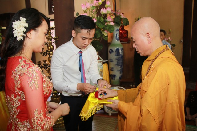 Thái Bình: Lễ hằng thuận – Nét đẹp hôn lễ trong nhà chùa