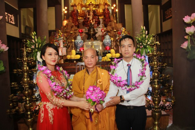 Thái Bình: Lễ hằng thuận – Nét đẹp hôn lễ trong nhà chùa