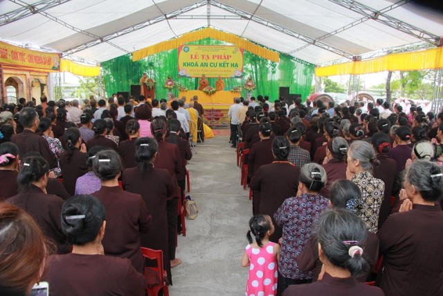 Thái Bình: Trường hạ Nguyệt tạ pháp an cư kiết hạ
