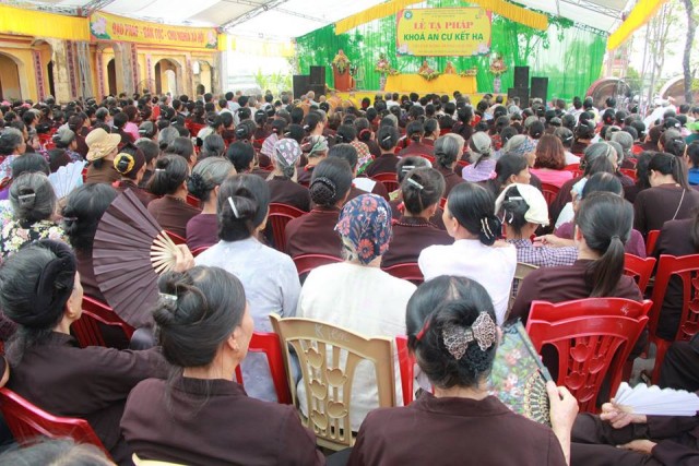 Thái Bình: Trường hạ Nguyệt tạ pháp an cư kiết hạ