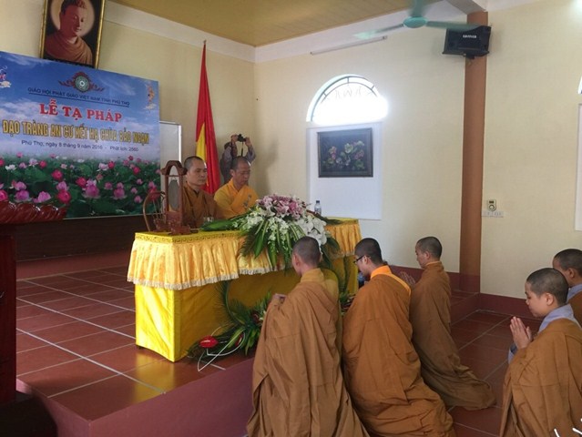 Phú Thọ: Lễ Tạ Pháp Bạch Văn Tự Tứ An Cư Kiết Hạ PL.2560 - DL.2016