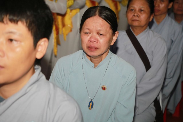 Thái Bình: Đêm hội bông hồng cài áo tại chùa Từ Xuyên