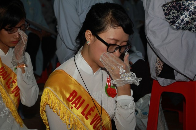 Thái Bình: Đêm hội bông hồng cài áo tại chùa Từ Xuyên