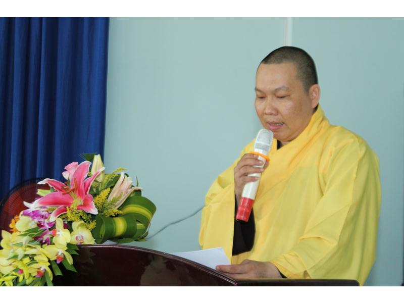 PG Đồng Tháp: Chùa Đức Long bế giảng khóa an cư