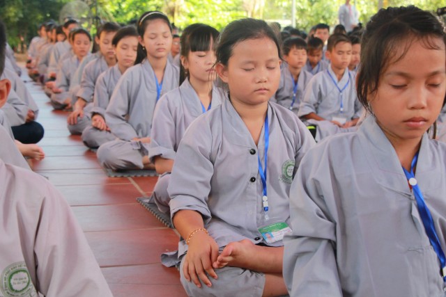 Thái Bình: Chùm ảnh khóa tu mùa hè tại chùa Hoằng Văn