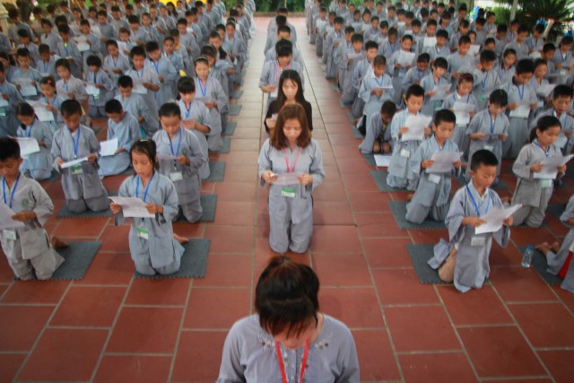 Thái Bình: Chùm ảnh khóa tu mùa hè tại chùa Hoằng Văn
