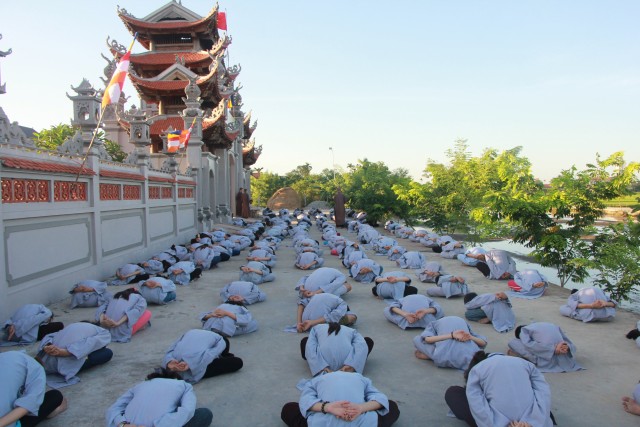 Thái Bình: Chùm ảnh khóa tu mùa hè tại chùa Hoằng Văn