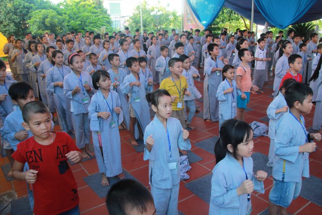 Thái Bình: Chùm ảnh khóa tu mùa hè tại chùa Hoằng Văn