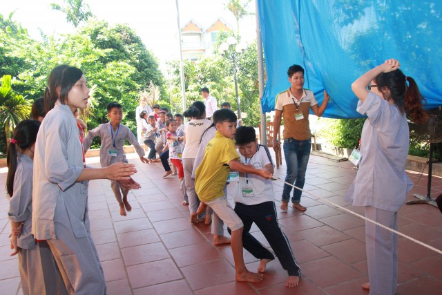Thái Bình: Chùm ảnh khóa tu mùa hè tại chùa Hoằng Văn