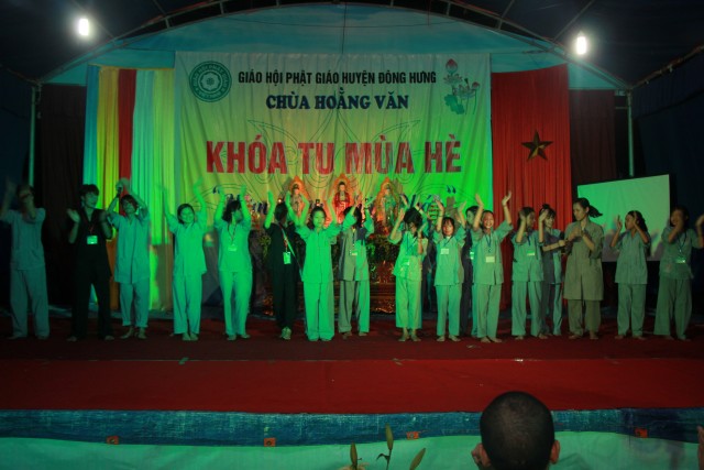 Thái Bình: Chùm ảnh khóa tu mùa hè tại chùa Hoằng Văn
