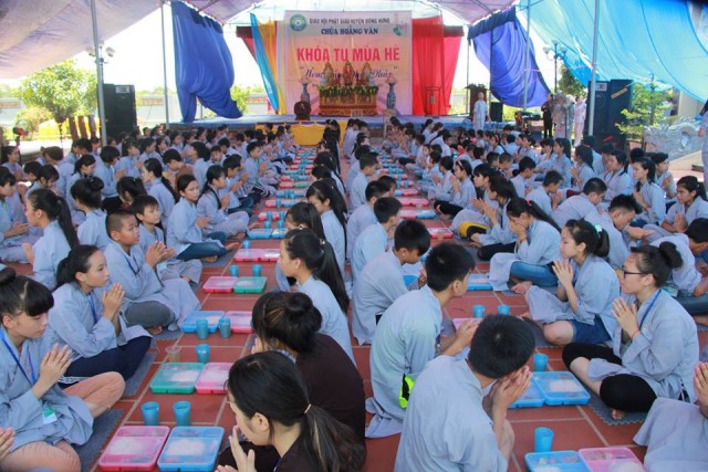 Thái Bình: Chùm ảnh khóa tu mùa hè tại chùa Hoằng Văn