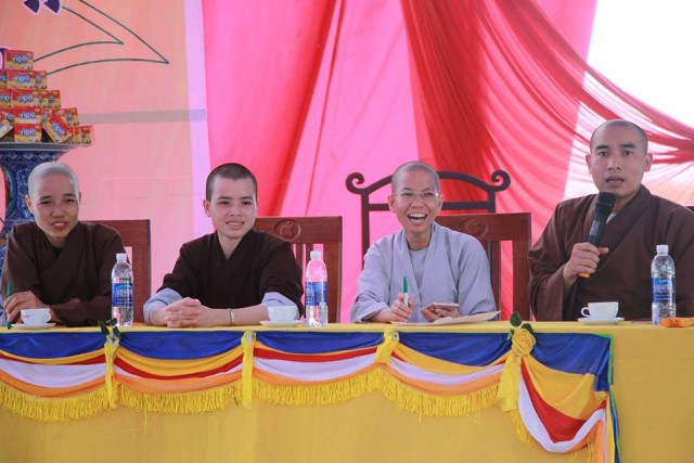 Thái Bình: Chùm ảnh khóa tu mùa hè tại chùa Hoằng Văn