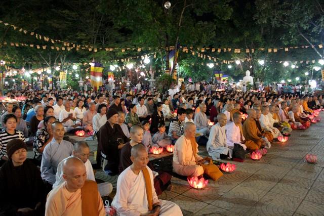 Đồng Nai-Phóng sự ảnh về đêm hội Vu Lan tại Thiền Viện Phước Sơn