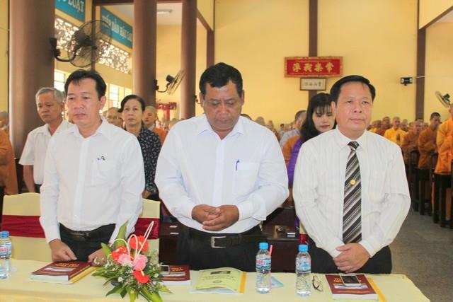 Bình Dương: Lễ tốt nghiệp khóa III, khai giảng khóa IV