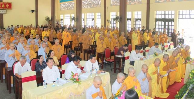 Bình Dương: Lễ tốt nghiệp khóa III, khai giảng khóa IV