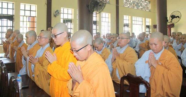 Bình Dương: Lễ tốt nghiệp khóa III, khai giảng khóa IV